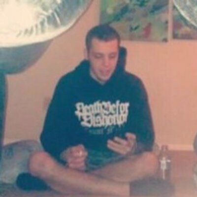 Profile Picture of Bryan Mire (@MoozeYaLose) on Twitter