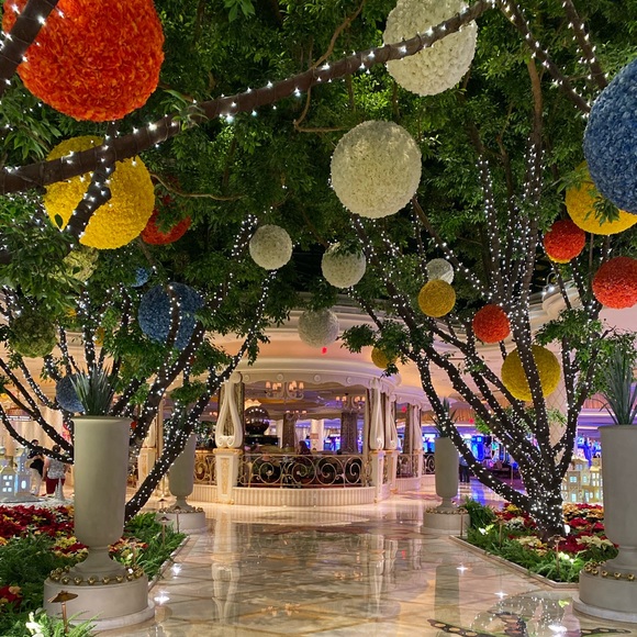 Profile Picture of Oxana Vasilchuk (@dreamcloset11) on Poshmark