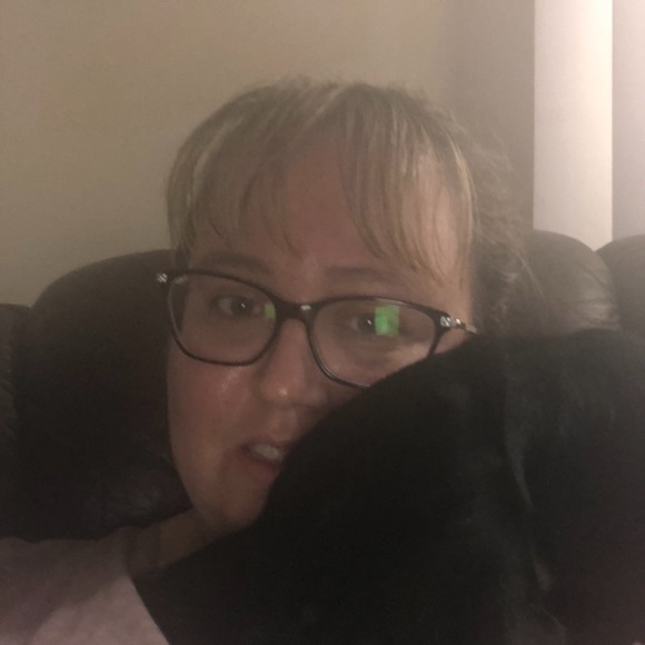 Profile Picture of Janine Montminy (@jmontminy) on Poshmark