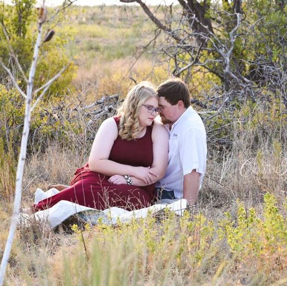 Profile Picture of Abbyegale Birkenfeld (@abbyegaleb) on Poshmark