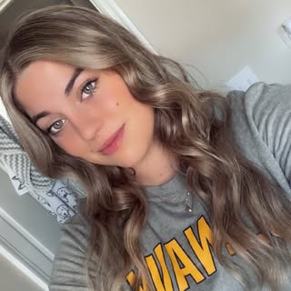 Profile Picture of ＨＡＹＳ 🌻 (@haley_rawls) on Instagram