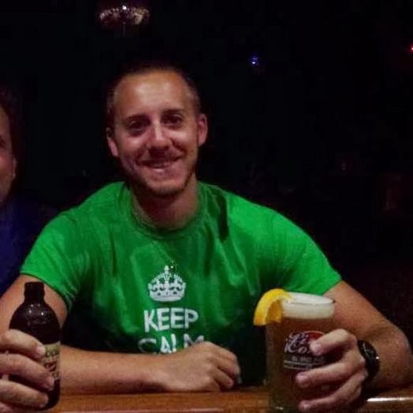 Adam Bertino - Poshmark Profile Picture of Adam Bertino (@ajbert1133) on Poshmark