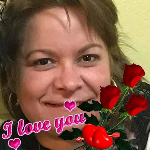 Profile Picture of Maria julia Corrales (@corralesmaria07) on Poshmark