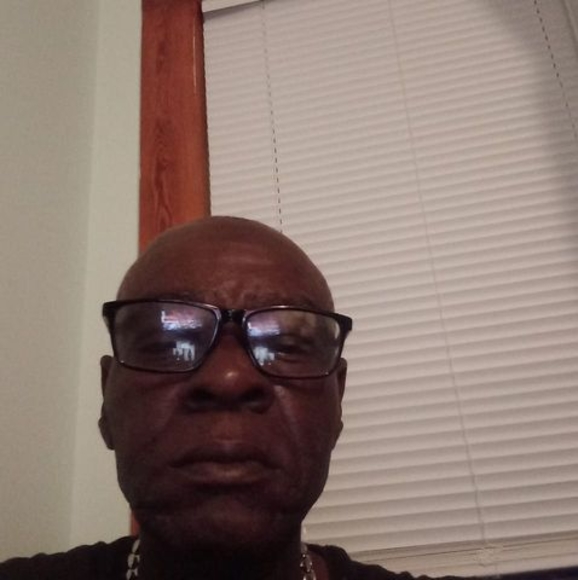 Profile Picture of Edward Mitchell (@llcooled294) on Poshmark