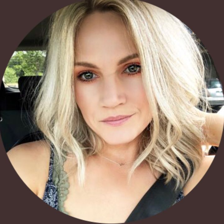 Profile Picture of   Carrie (@2ndshiftcarrie) |... (@2ndshiftcarrie) on Tiktok