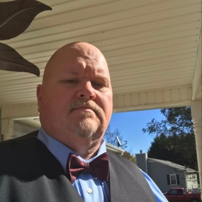 Profile Picture of Steve Clay Dellinger (@SteveClayDelli2) on Twitter