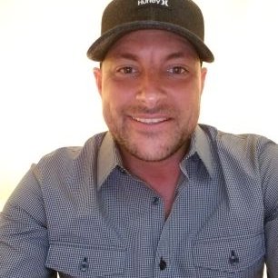 Profile Picture of Chris Huling (@Chuling75) on Twitter