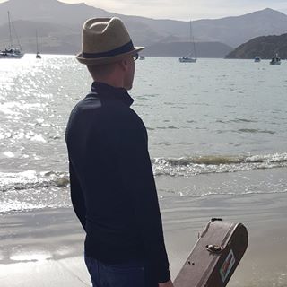 Profile Picture of Sam Corry (@samcorrysongs) on Facebook