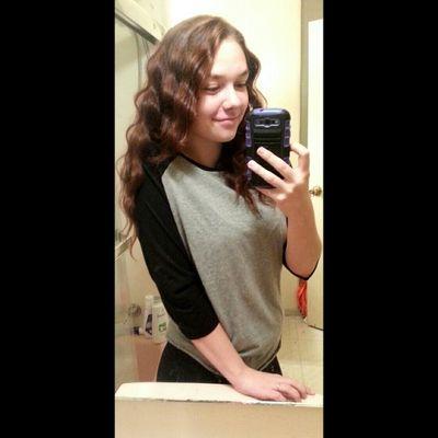 Profile Picture of McKenzie Farrell (@mckenziefarrel3) on Twitter