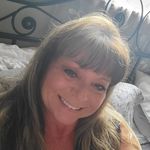 Profile Picture of Julie Edwards Barry (@julieedwardsbarry) on Instagram