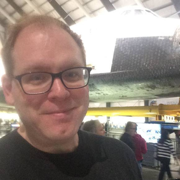 Profile Picture of Matthew Taylor (@nuclearchurro) on Poshmark