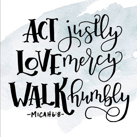 Profile Picture of Karen Onate (@kren79) on Poshmark