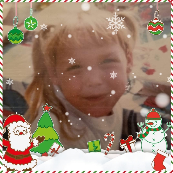 Profile Picture of Trisha Nicholson (@trishanichol862) on Poshmark