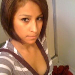 Profile Picture of Lizbeth Pineda (@uknowwho2_it) on Myspace