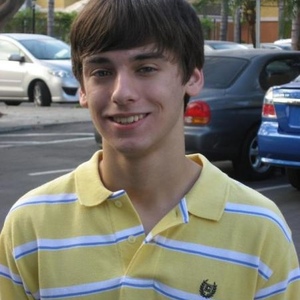 Profile Picture of Chris Brandon (@nopablemopicklesandcool) on Myspace