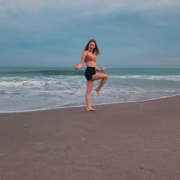 Profile Picture of Alex Adamek (@aadamek) on Poshmark