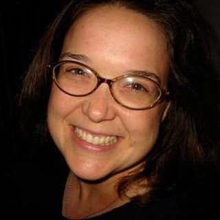 Profile Picture of Lisa Schmeiser (@lschmeiser) on Twitter