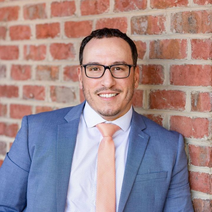 Profile Picture of Richard Zapata (@richie_realestate757) on Tiktok