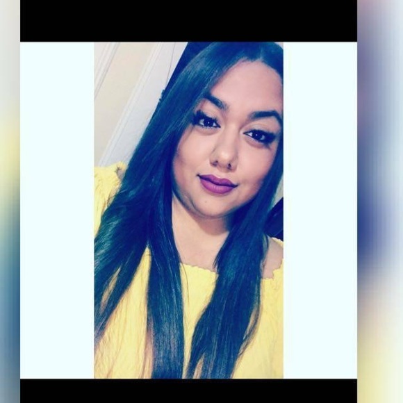 Profile Picture of Evelin Jimenez (@dannyjimenez15) on Poshmark