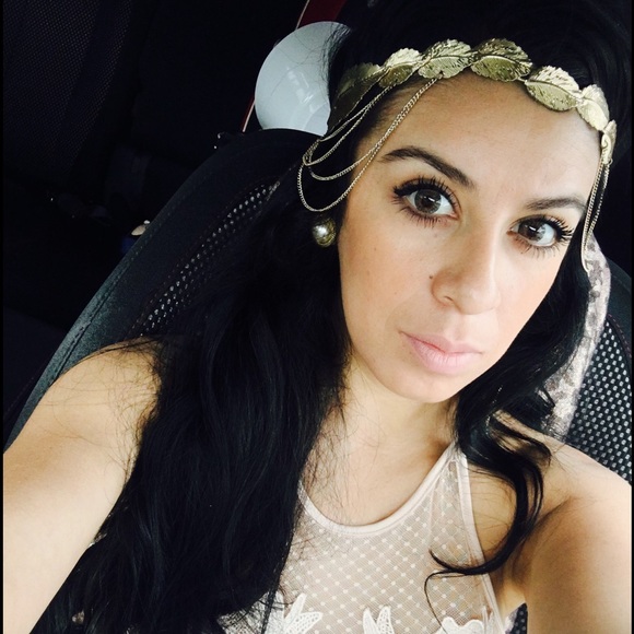 Profile Picture of Mariela Ramos (@marielanathan) on Poshmark