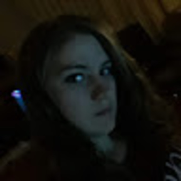 Profile Picture of Estelle Assink (@bridgid2000) on Poshmark