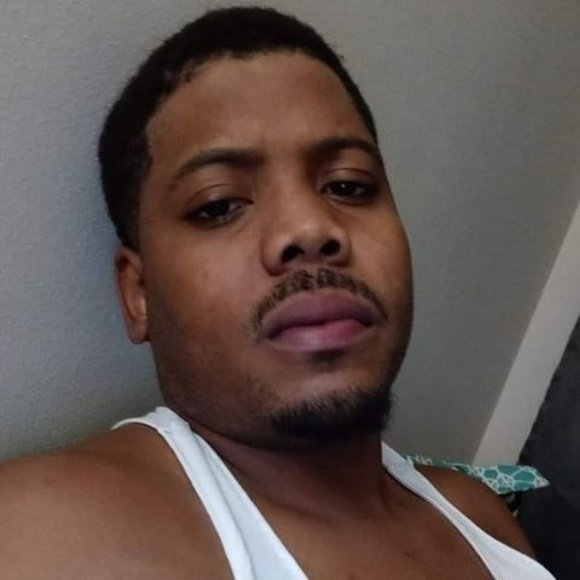 Profile Picture of Anthony Lucas (@imhawd11) on Poshmark
