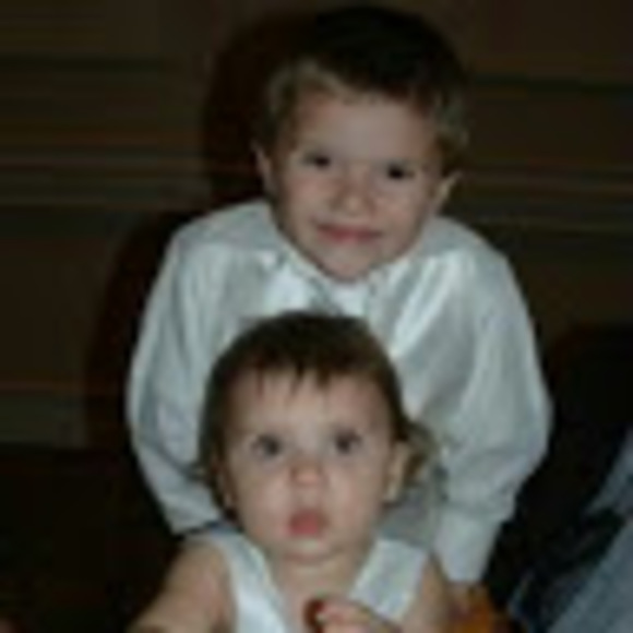 Profile Picture of John Savinda (@jsavinda) on Poshmark