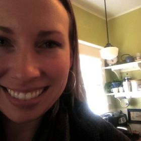 Profile Picture of Carly Baughman (@carlysgreengarden) on Pinterest