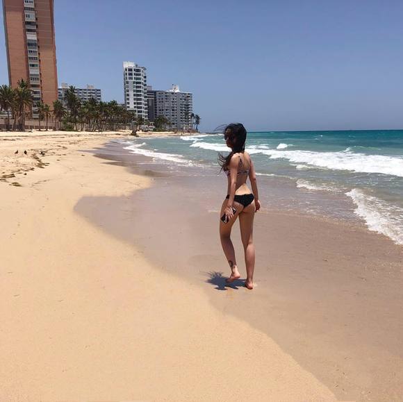 Profile Picture of Aiying Wu (@aiying) on Poshmark