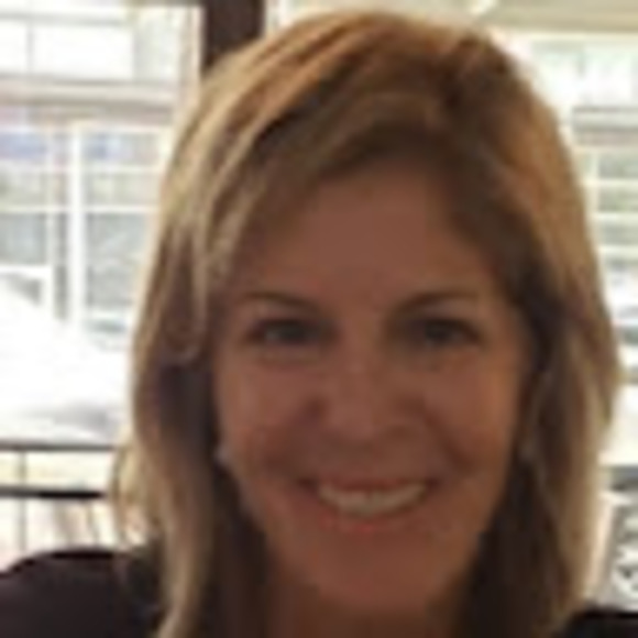 Profile Picture of Susan Eastern (@susaneastern) on Poshmark