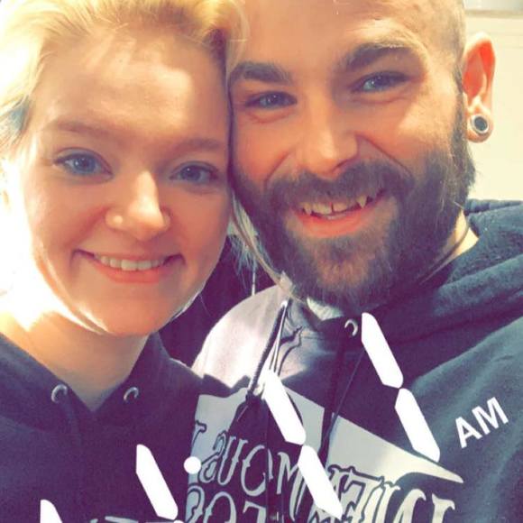 Shelby Lester - Poshmark Profile Picture of Shelby Lester (@delphine07) on Poshmark