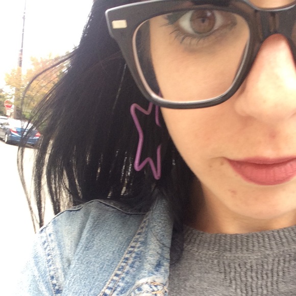 Profile Picture of Patty Huzar (@pattyhuzar) on Poshmark