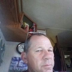 Profile Picture of randyfunnell (@randyfunnell) on Tiktok