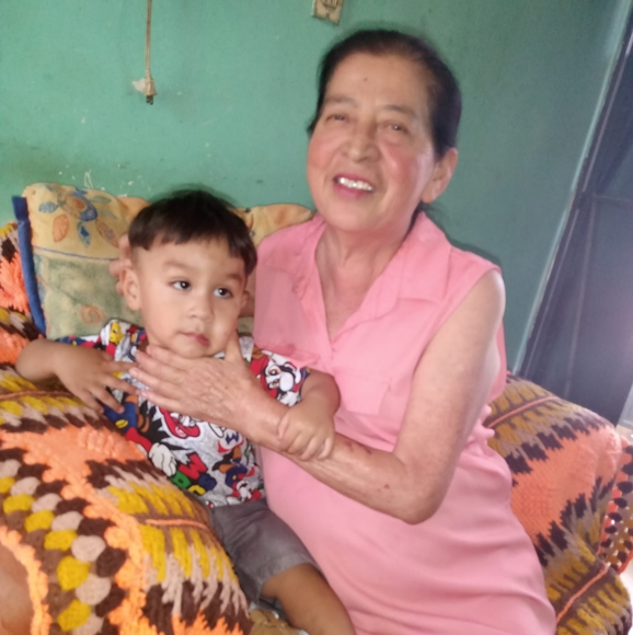 Profile Picture of Lucy Rivera (@lucyrivera991) on Poshmark