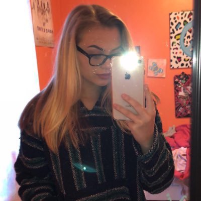 Profile Picture of Savannah Mullins (@savannahjesslin) on Twitter