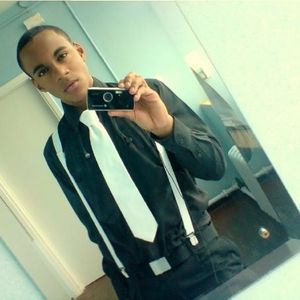 Profile Picture of Ryan Samuels (@insaynmakeucrazy) on Myspace