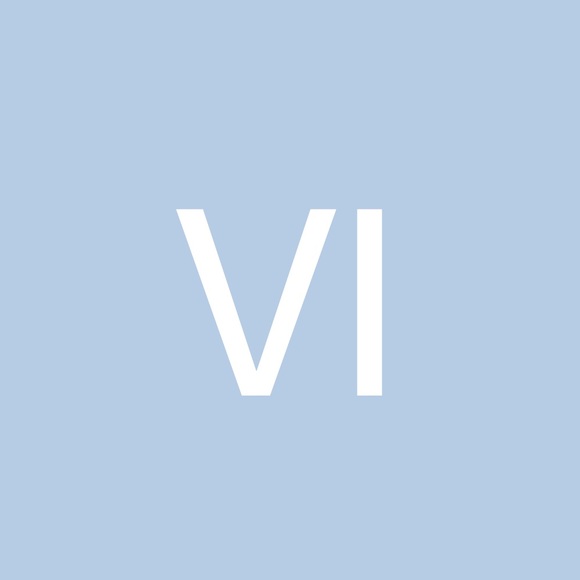 Profile Picture of Vasavi Iyengar (@vasaviiyengar29) on Poshmark