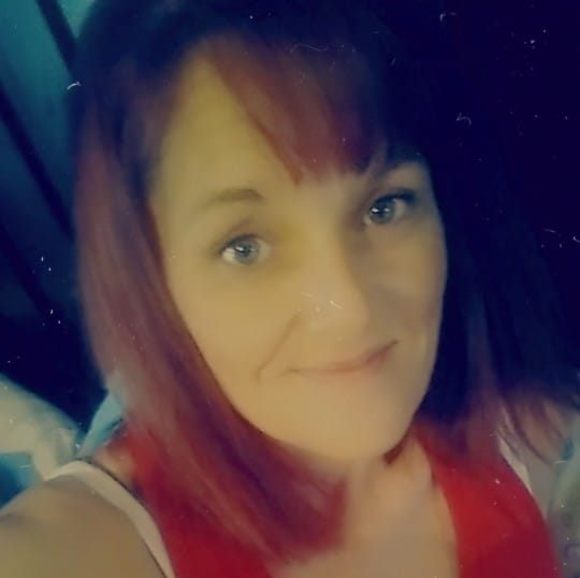 Profile Picture of Stacey Inghram (@stacey_inghram) on Poshmark