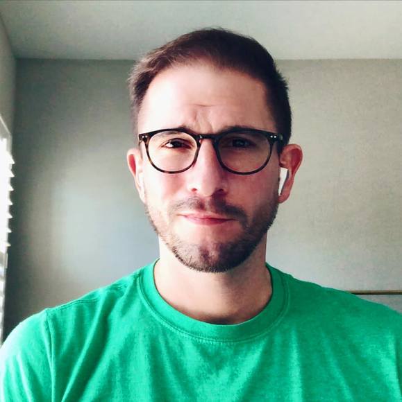 Profile Picture of Alexander Gordon (@alexandergray11) on Poshmark