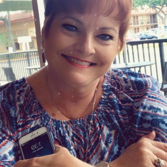 Janice Cieplinski - Poshmark Profile Picture of Janice Cieplinski (@alicambry) on Poshmark