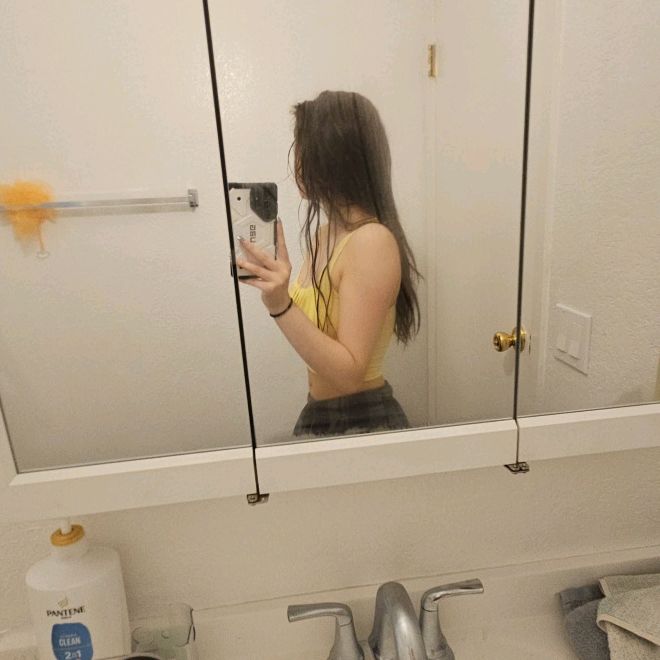 Profile Picture of Megan (@megan_hutchings21) on Tiktok