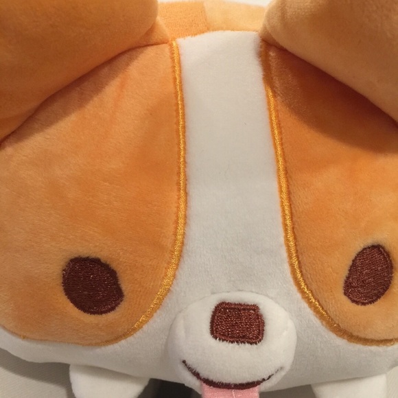 Profile Picture of Mymy Nguyen (@mintea123) on Poshmark