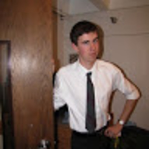 Profile Picture of Nicholas Geyer (@ngeyer2) on Poshmark