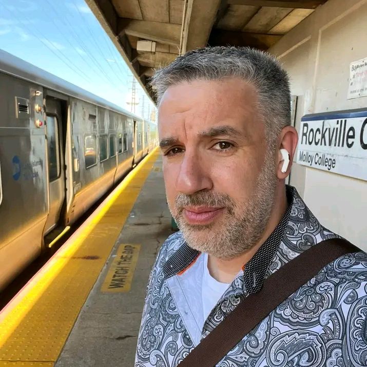 Raymond bey - Tiktok Profile Picture of Raymond bey (@raymondbey1) on Tiktok