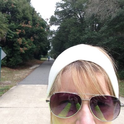 Profile Picture of Debra Forrest (@debraforrest4) on Twitter