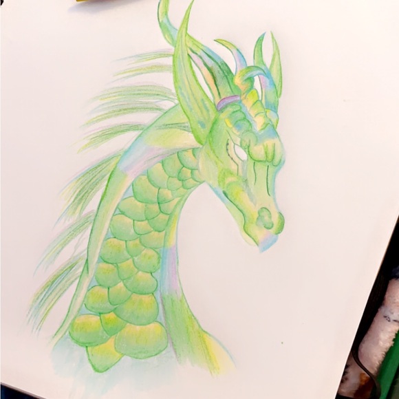 Profile Picture of Bella Linzalone (@bellalinzalone) on Poshmark