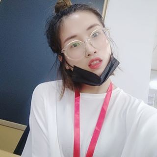 Profile Picture of Cassie Li (@cassie.li.712) on Facebook