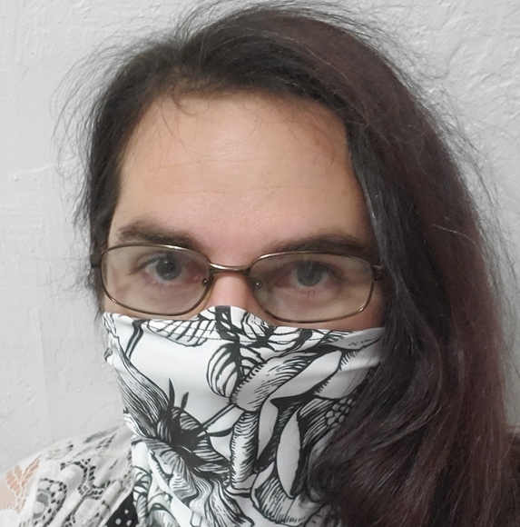 Profile Picture of Cassandra Portlock (@stellarluna30) on Poshmark