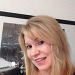 Profile Picture of Lisa Sharkey Schuld (@lisasharkeyschuld) on Instagram