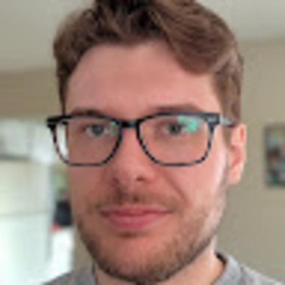 Profile Picture of James Perona (@jamesperona) on Poshmark